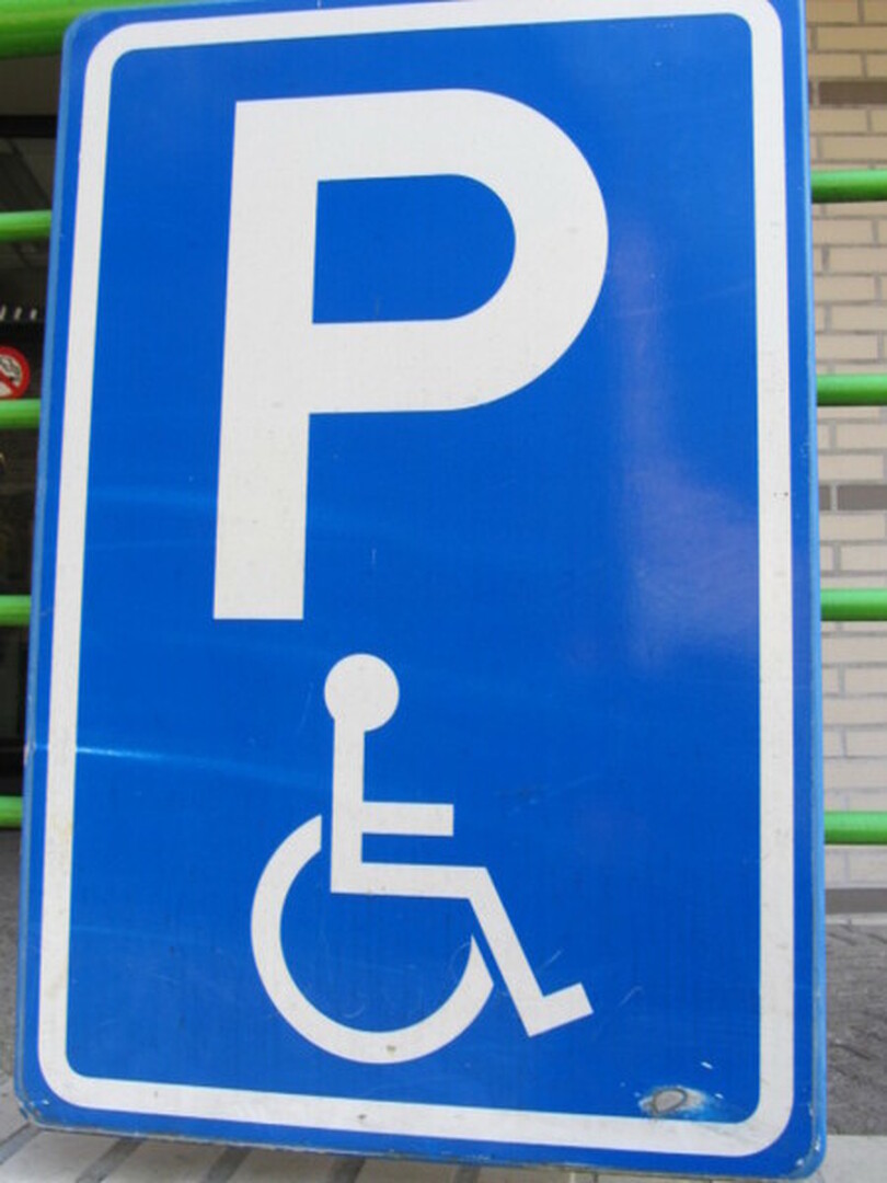 Foto: Bord gehandicaptenparkeerplaats.jpg
